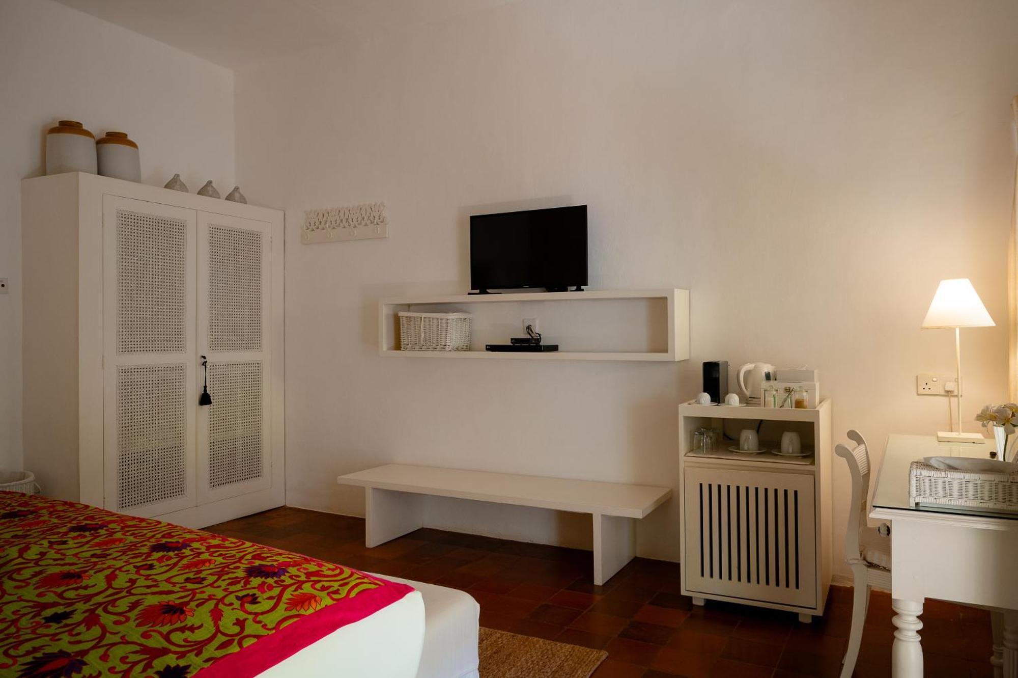 Nyne Hotels Rock Villa, Бентота Екстериор снимка